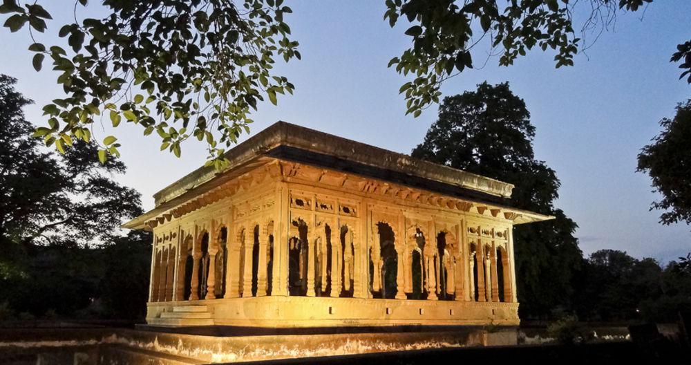 Neemrana'S - Deo Bagh Ξενοδοχείο Gwalior Εξωτερικό φωτογραφία
