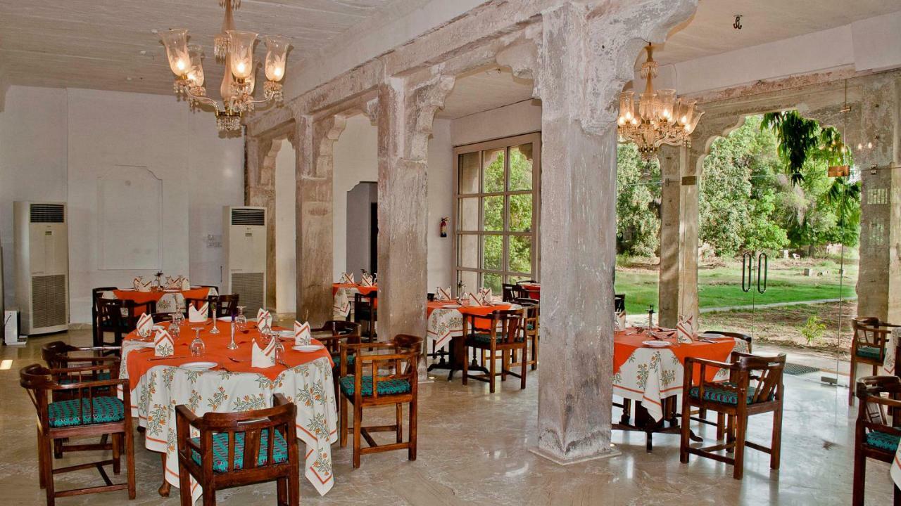 Neemrana'S - Deo Bagh Ξενοδοχείο Gwalior Εξωτερικό φωτογραφία